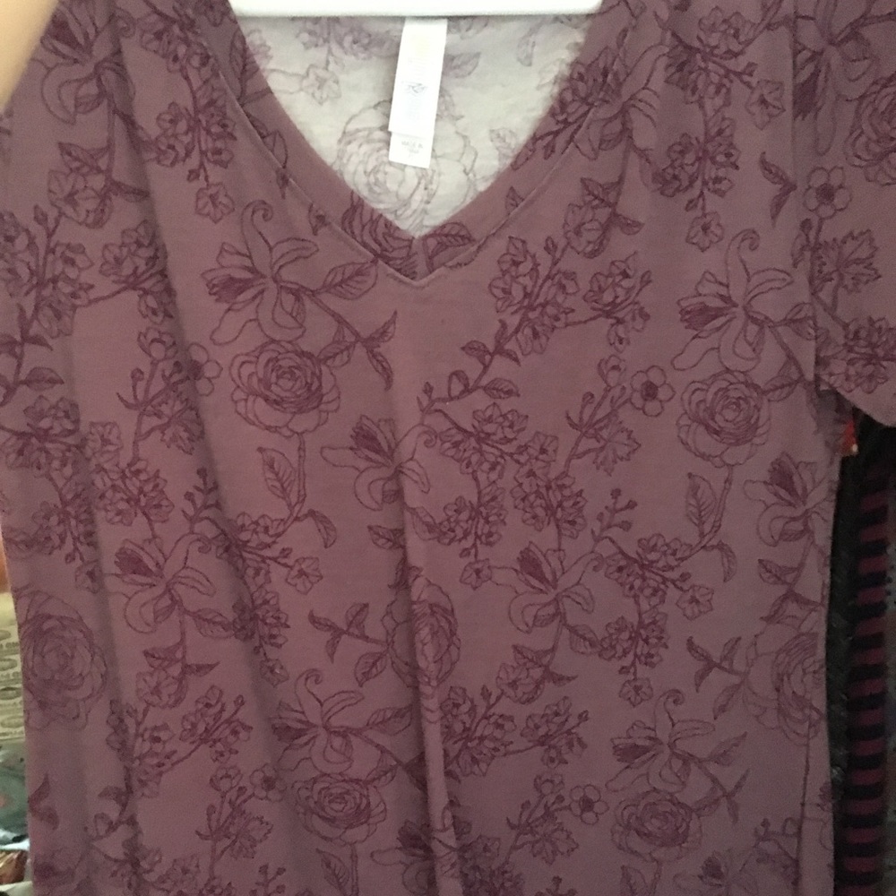Xs Christy Tee